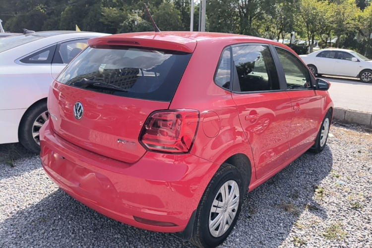 Volkswagen Polo 2018 car image #7