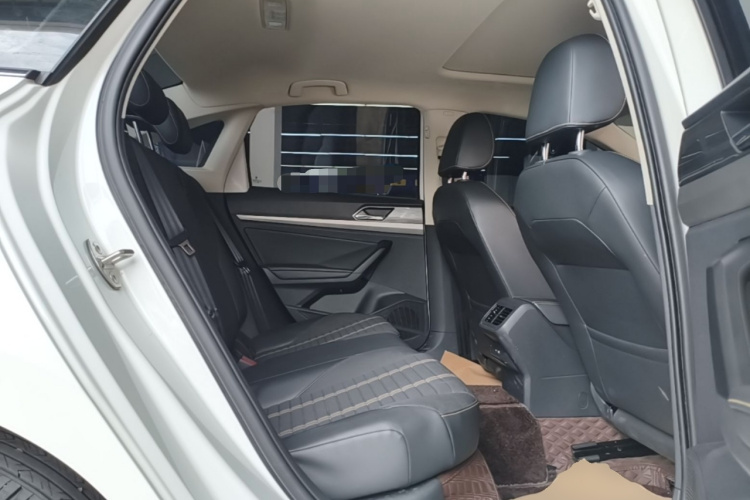 Volkswagen Lavida 2022 car image #17