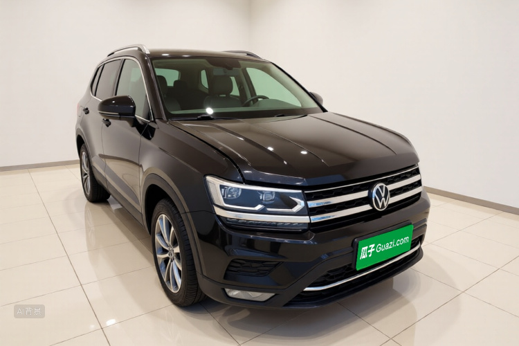 Volkswagen Tharu 2022 car image #4