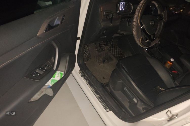 Volkswagen Tharu 2019 immagine di auto #18