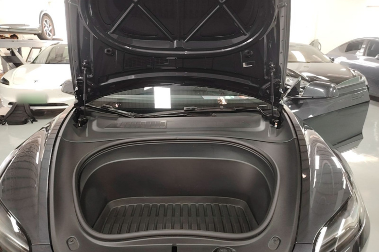 Tesla Model 3 2024 #22 Tesla Model 3 2024 car image #22