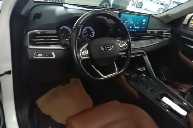 GEELY Vision X6 2022 immagine di auto #10