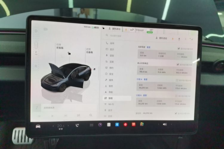Tesla Model 3 2024 #12 Tesla Model 3 2024 car image #12
