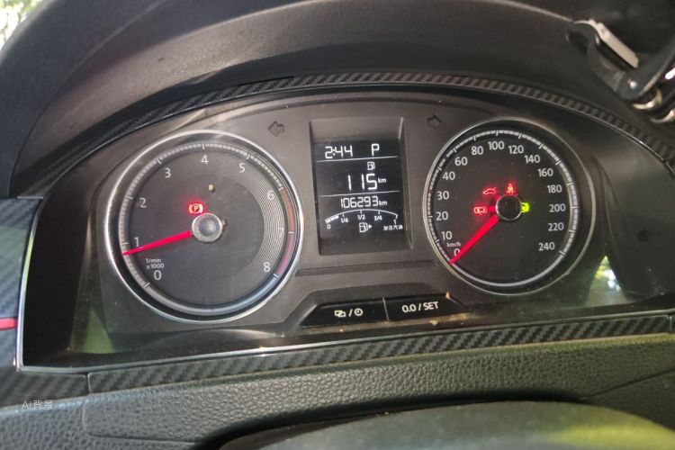 Volkswagen Santana 2019 car image #14