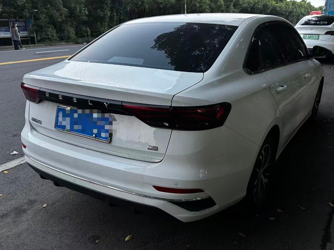 GEELY Emgrand 2021 #8 GEELY Emgrand 2021 car image #8
