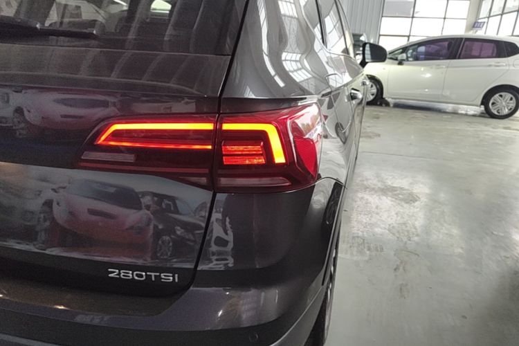 Volkswagen Tharu 2021 #8 Volkswagen Tharu 2021 car image #8
