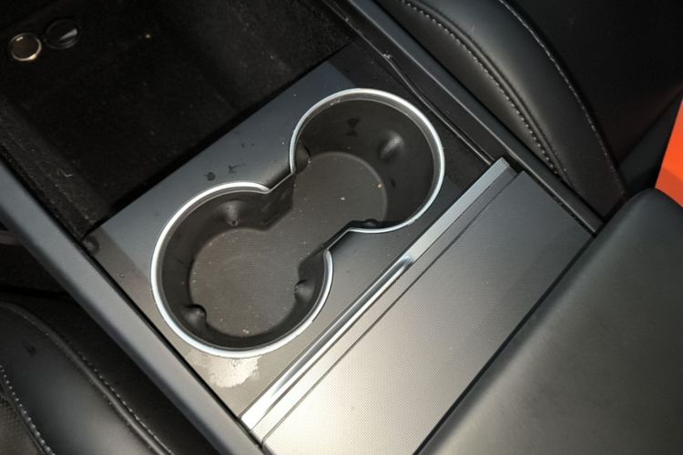 Tesla Model 3 2024 car image #14