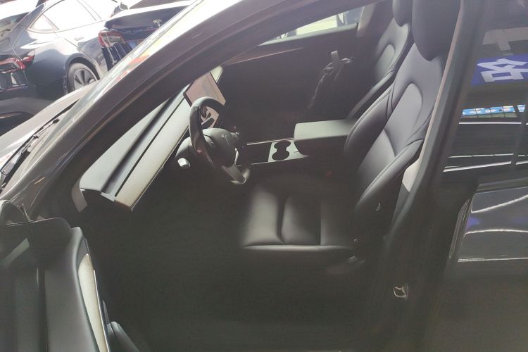 Tesla Model Y 2021 #15 Tesla Model Y 2021 immagine di auto #15