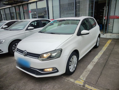 Volkswagen Polo 2017 Volkswagen Polo 2017 car image
