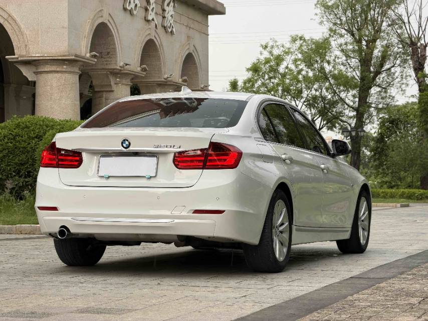 BMW 3 Series 2013 #10 BMW 3 Series 2013 image de voiture #10