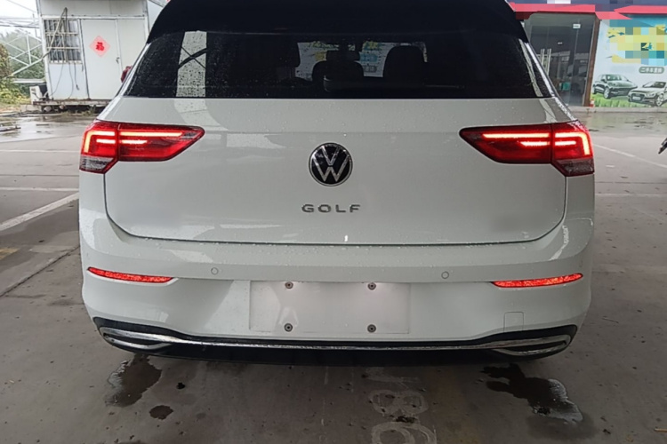 Volkswagen Golf 2023 #6 Volkswagen Golf 2023 car image #6