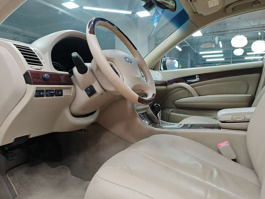 日产 CIMA 2004 汽车图片 #6