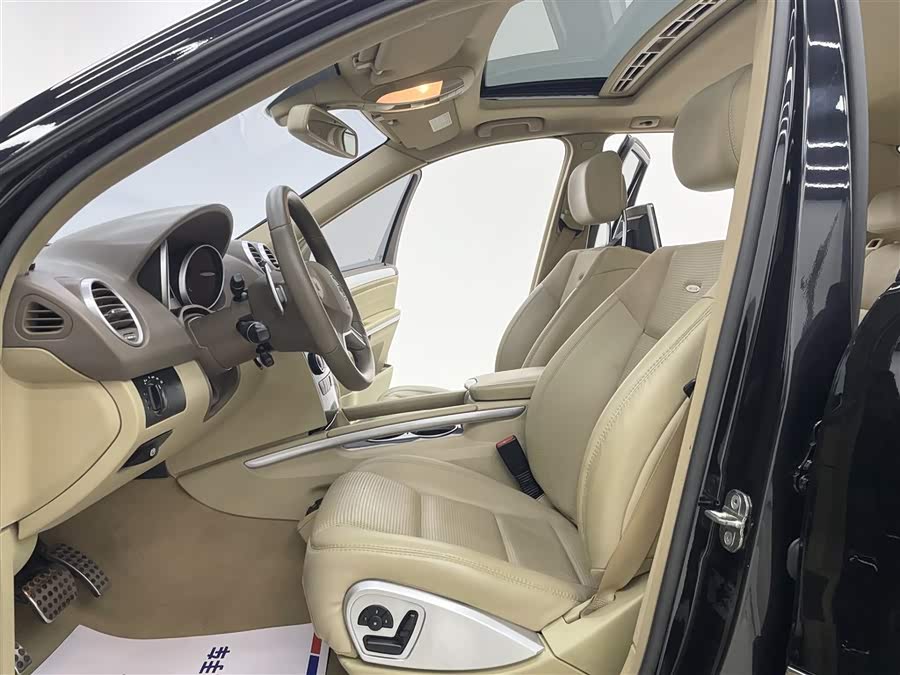 Mercedes-Benz M AMG 2010 #6 Mercedes-Benz M AMG 2010 image de voiture #6