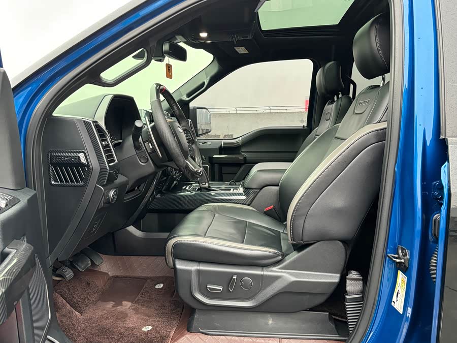 Ford F-150 Raptor 2017 car image #6