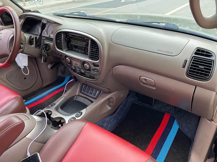 Toyota Sequoia 2006 immagine di auto #6