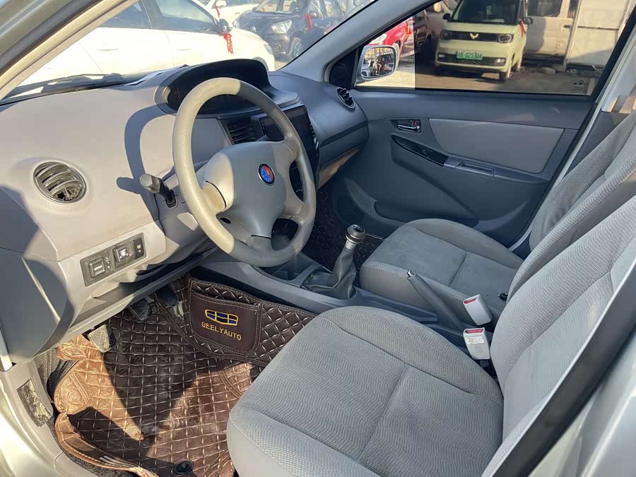 GEELY KingKong 2012 car image #6