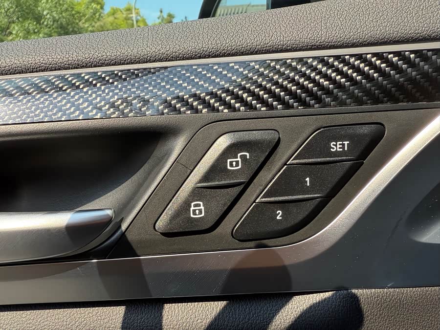 BMW X4 M40i 2024 car image #6