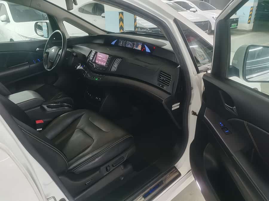 BYD e6 2017 #6 BYD e6 2017 car image #6