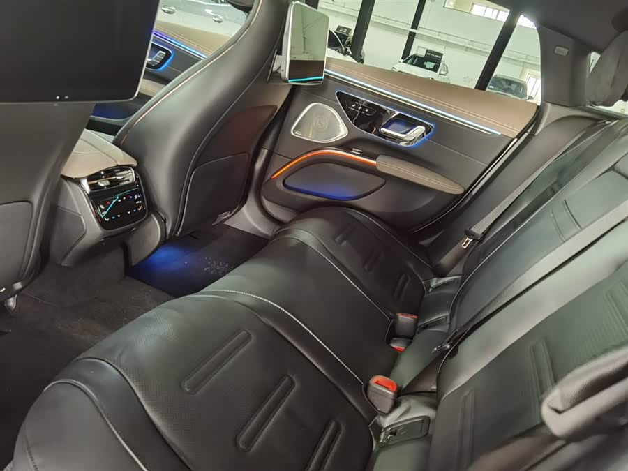 Mercedes-Benz EQS AMG #6 Mercedes-Benz EQS AMG car image #6