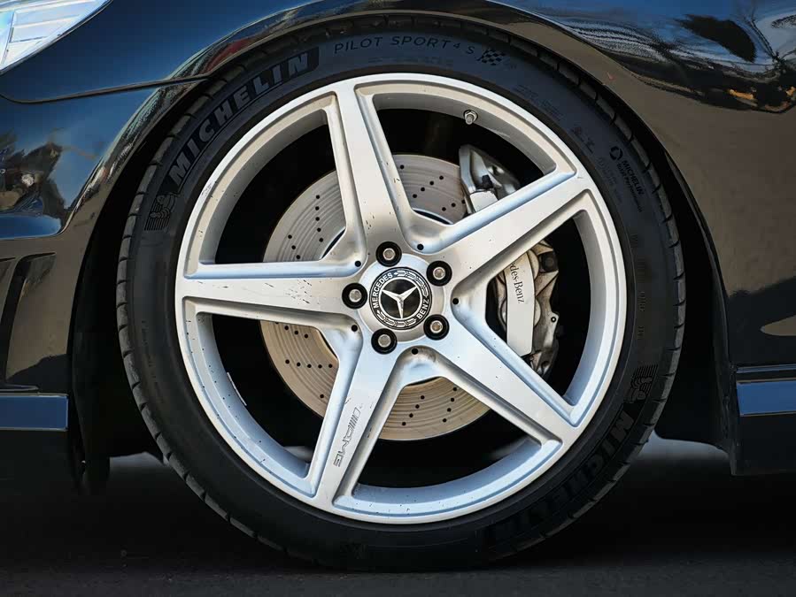 Mercedes-Benz CL Class 2010 car image #6