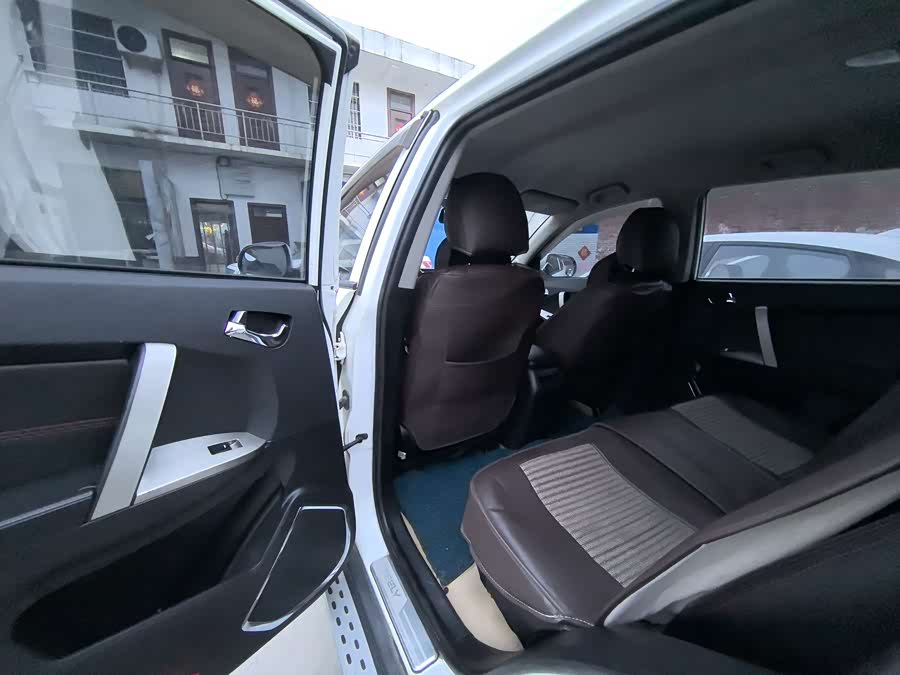 GEELY GX7 2015 #6 GEELY GX7 2015 car image #6