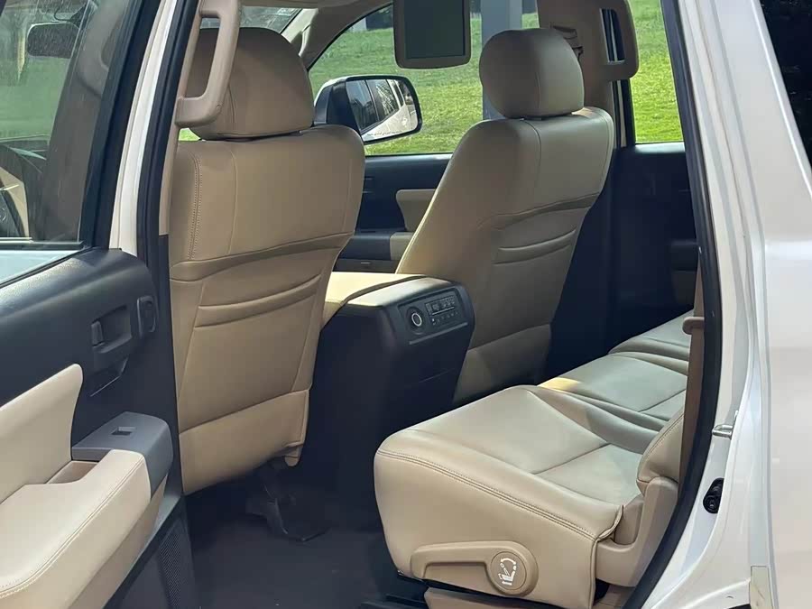 Toyota Sequoia 2016 #6 Toyota Sequoia 2016 imagen de coche #6