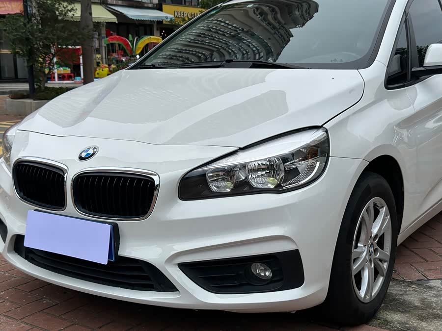 BMW 2 Series Tourer (Imported) 2015 #6 BMW 2 Series Tourer (Imported) 2015 car image #6