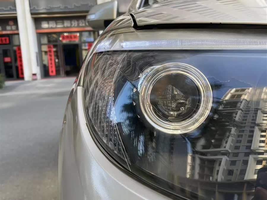 BYD S6 2015 #6 BYD S6 2015 car image #6