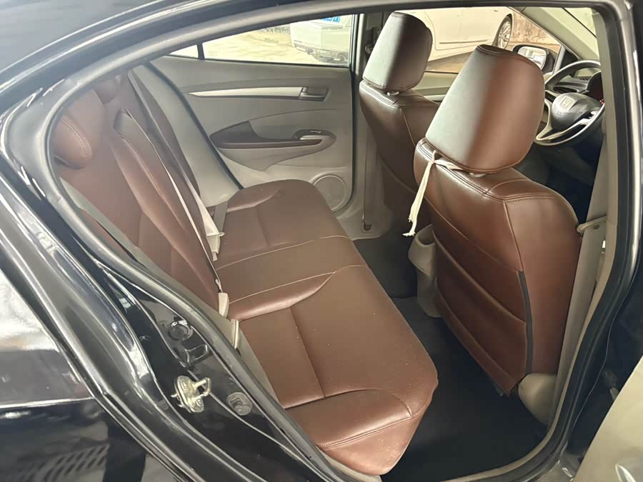 Honda City Classic 2010 immagine di auto #6