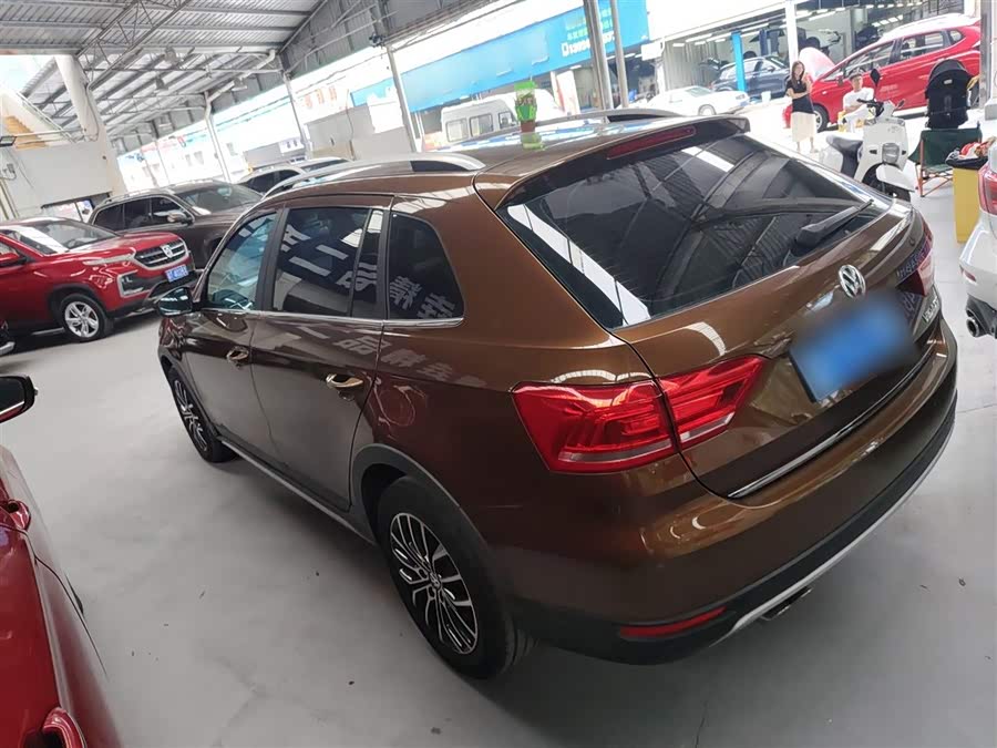 Volkswagen Cross Lavida 2017 immagine di auto #6