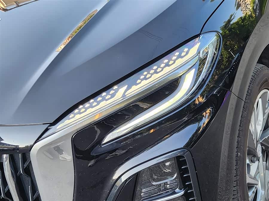 HongQi HS3 PHEV 2024 #6 HongQi HS3 PHEV 2024 car image #6