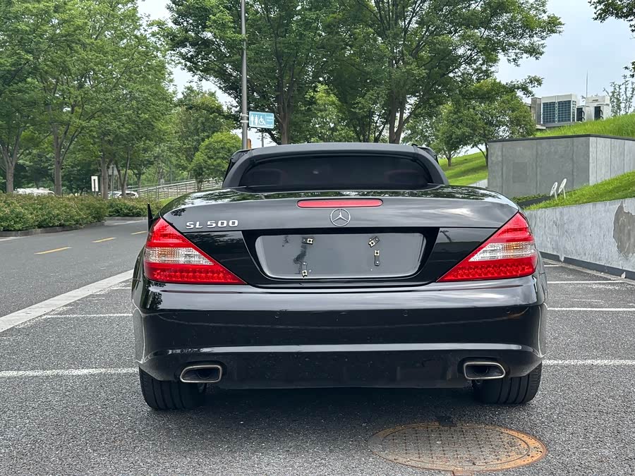Mercedes-Benz SL Class 2009 car image #6