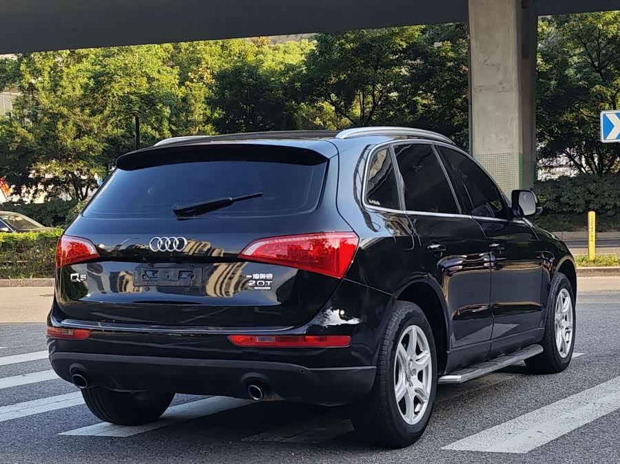 Audi Q5 2012 car image #6