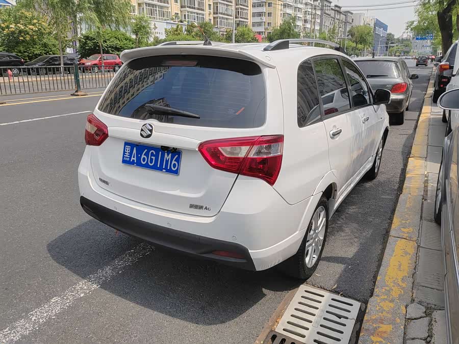 Suzuki Liana A6 2016 immagine di auto #6