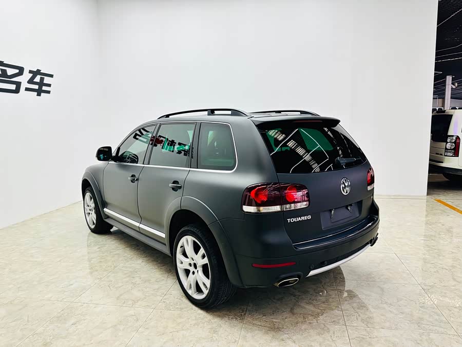 Volkswagen Touareg 2010 #6 Volkswagen Touareg 2010 car image #6