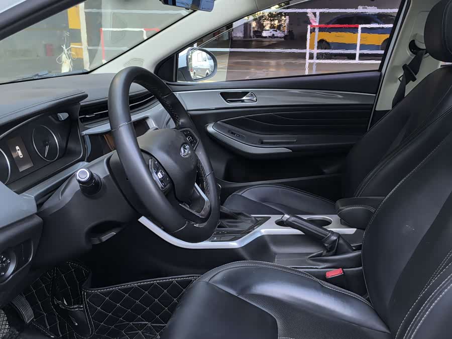 奇瑞 艾瑞泽5 2018 汽车图片 #6