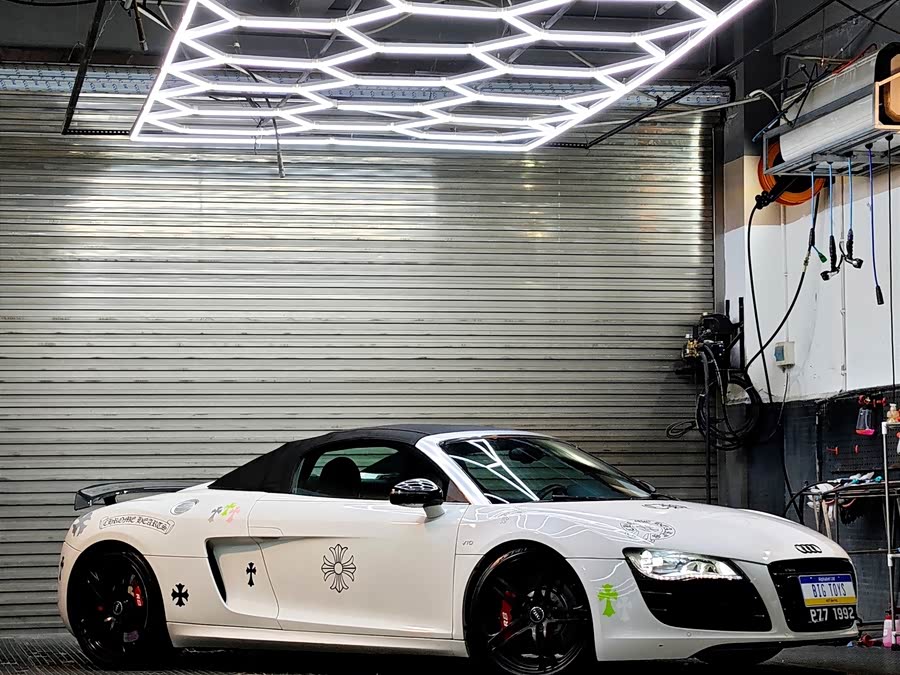 Audi R8 2012 immagine di auto #6