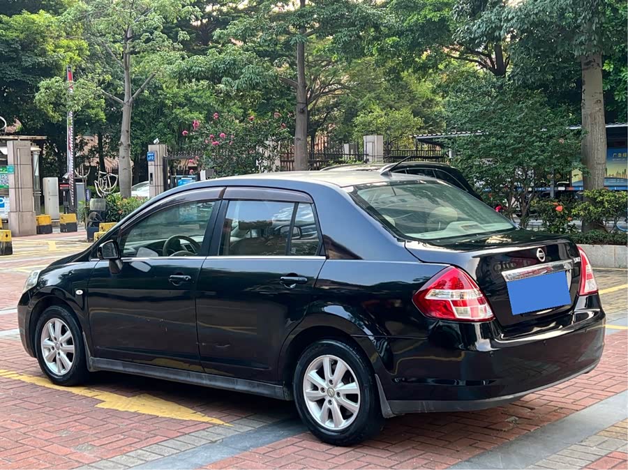 日产 颐达 2010 汽车图片 #6