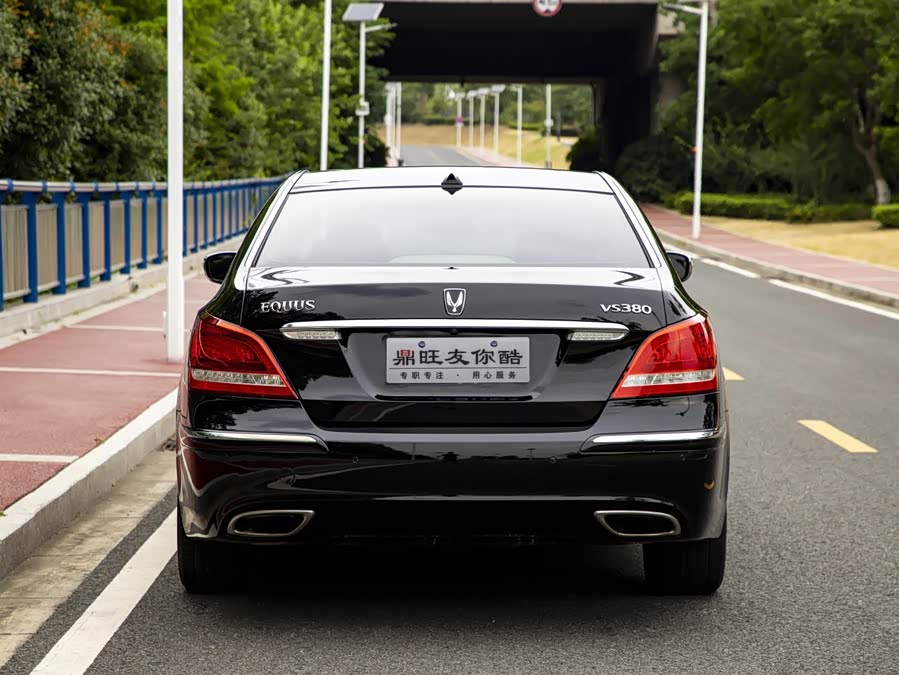 Hyundai Equus 2011 car image #6