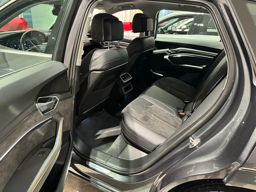 Mercedes-Benz SLK AMG 2022 car image #6