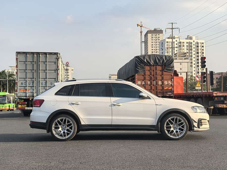 Volkswagen Cross Lavida 2014 immagine di auto #6