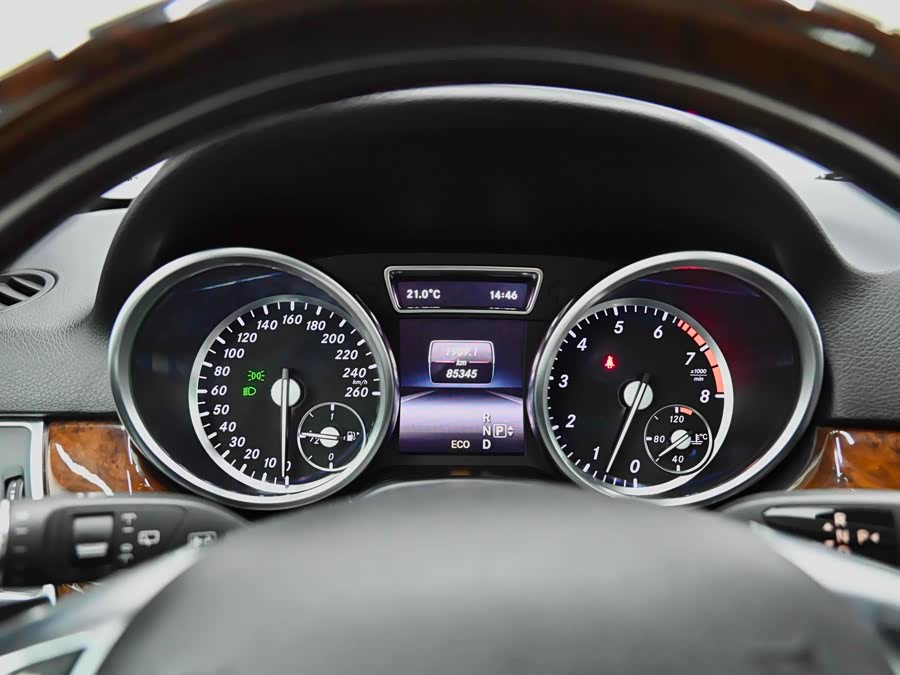 Mercedes-Benz M Class 2014 #6 Mercedes-Benz M Class 2014 car image #6