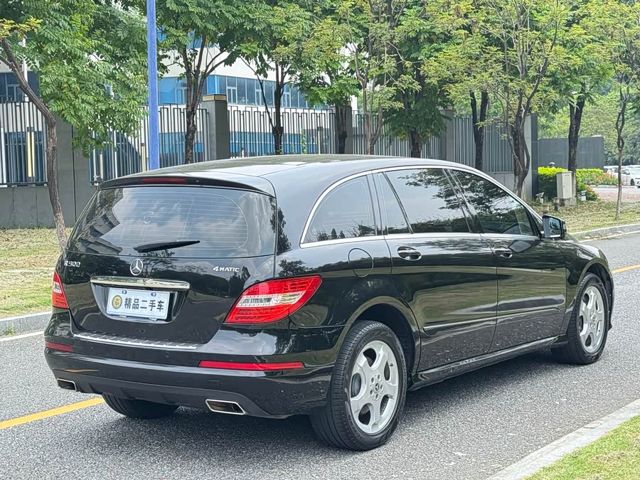 Mercedes-Benz R Class 2009 car image #6