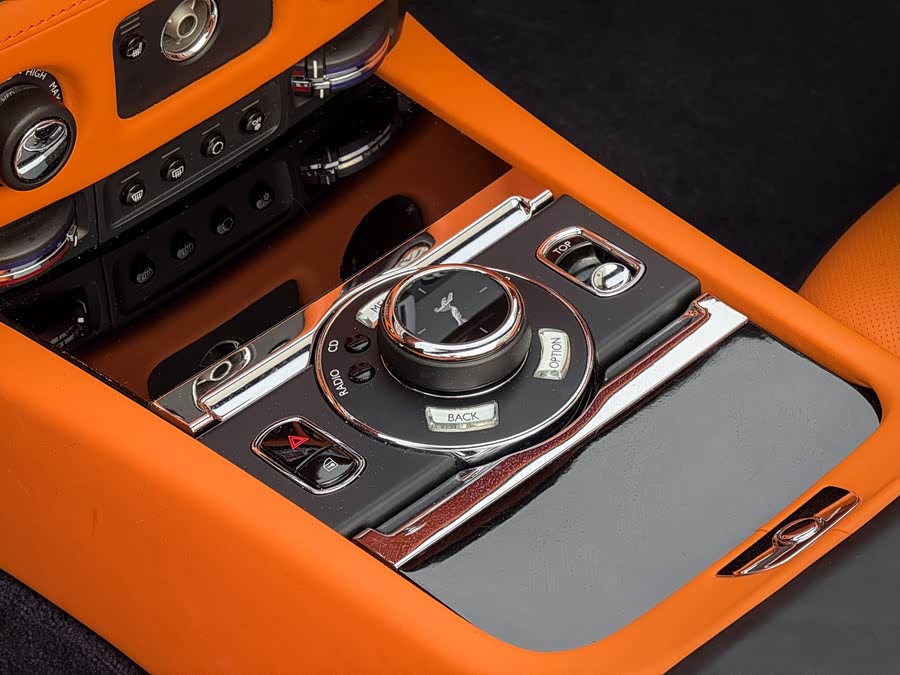 劳斯莱斯 曜影 2016 汽车图片 #6