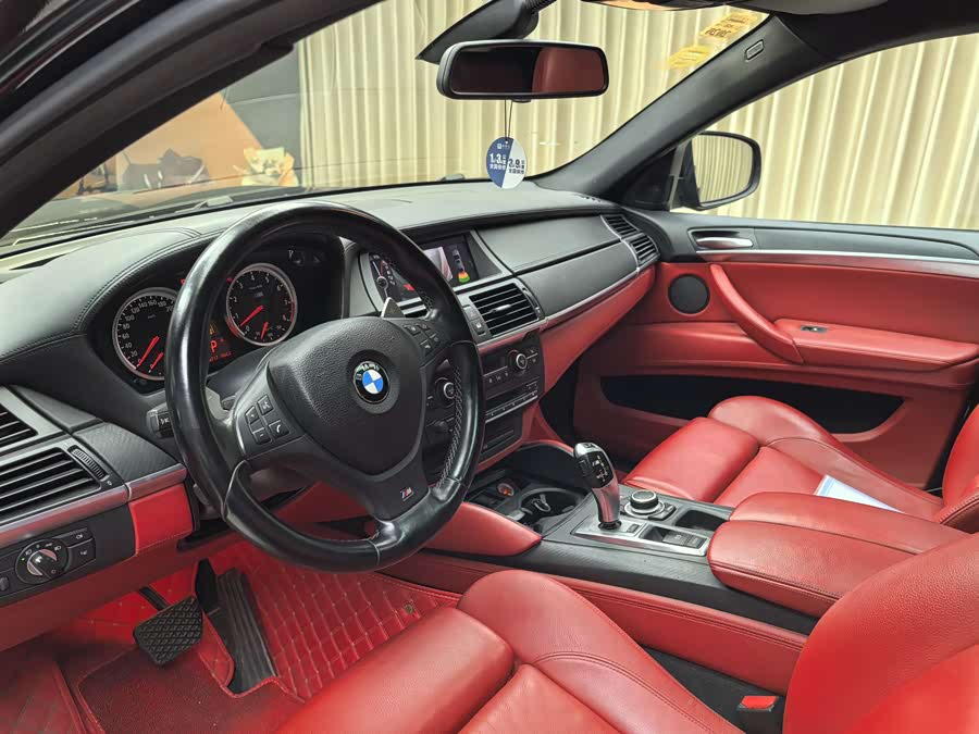 BMW X6 M 2014 car image #6