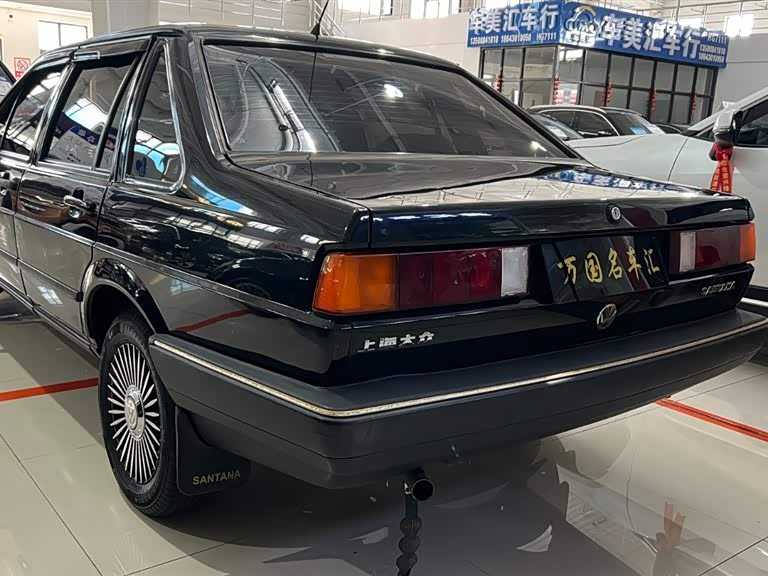 Volkswagen Santana Classic 2010 #6 Volkswagen Santana Classic 2010 صورة سيارة #6