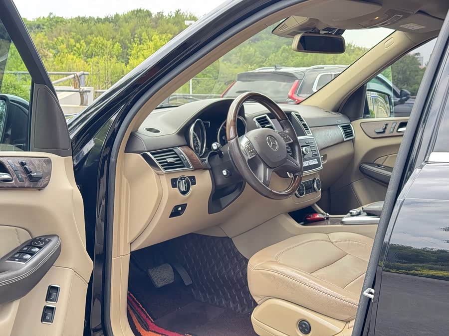 Mercedes-Benz GL Class 2015 #6 Mercedes-Benz GL Class 2015 car image #6