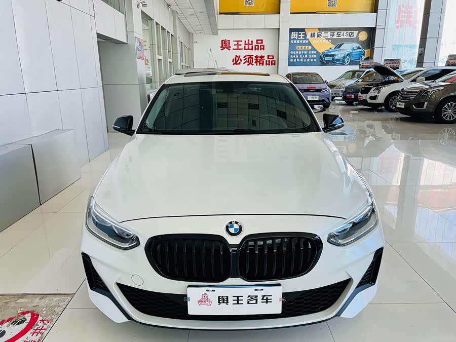 BMW 1 Series 2023 #6 BMW 1 Series 2023 car image #6