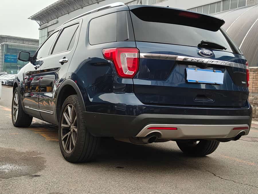 Ford Explorer (Imported) 2015 car image #6