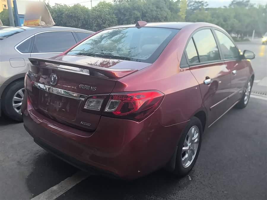 Changan Alsvin V5 2014 #6 Changan Alsvin V5 2014 car image #6